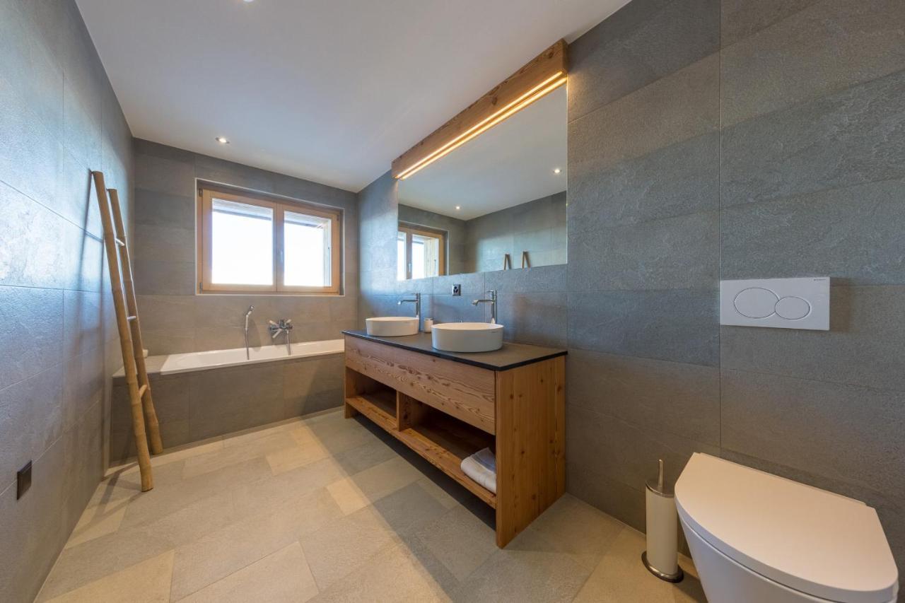 Oak Tree Chalet - On The Ski Slope - Luxury! Nendaz Exterior photo