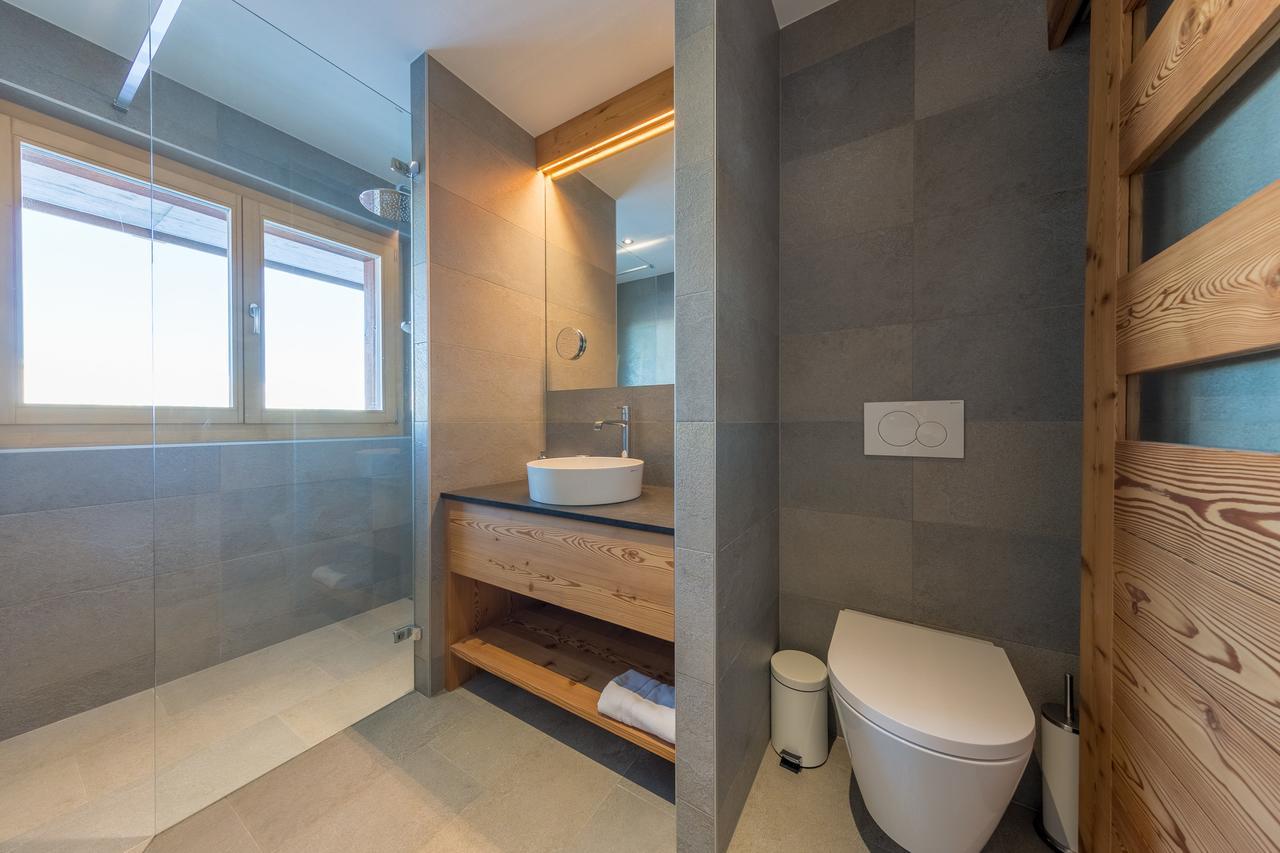 Oak Tree Chalet - On The Ski Slope - Luxury! Nendaz Exterior photo